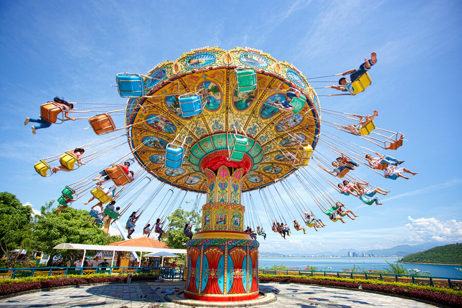 Du-quay-Vinpearl-Land-Nha-Trang.jpg
